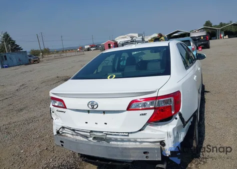 2012 Toyota Camry Se z USA, uszkodzony, nr VIN 4T1BF1FK7CU545367